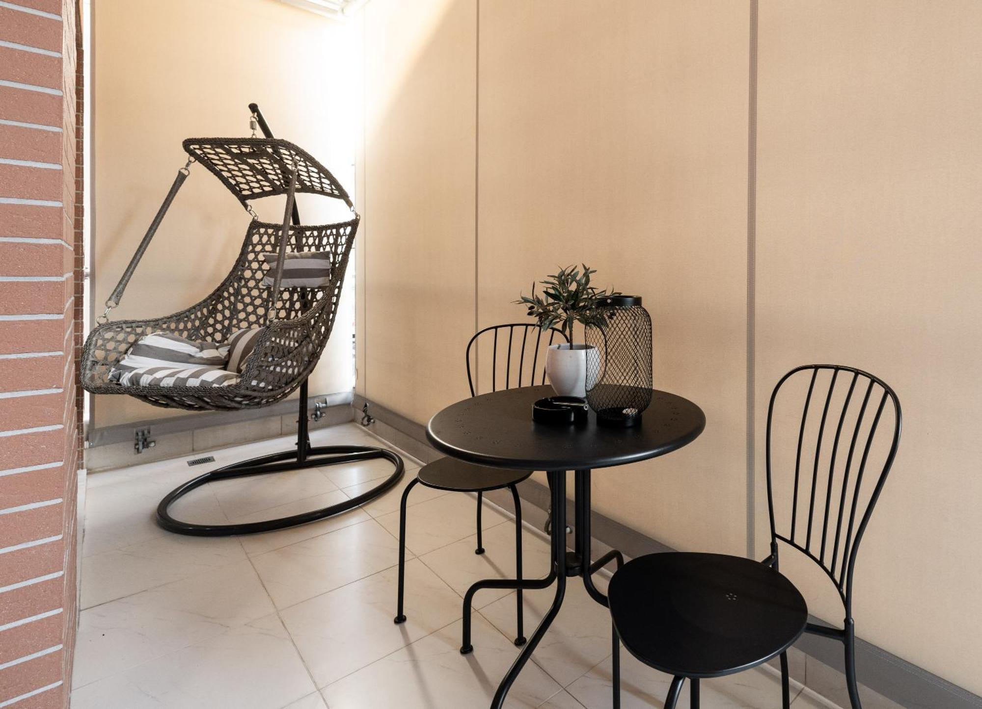 Byron Luxury Apartments Aigio Exterior photo